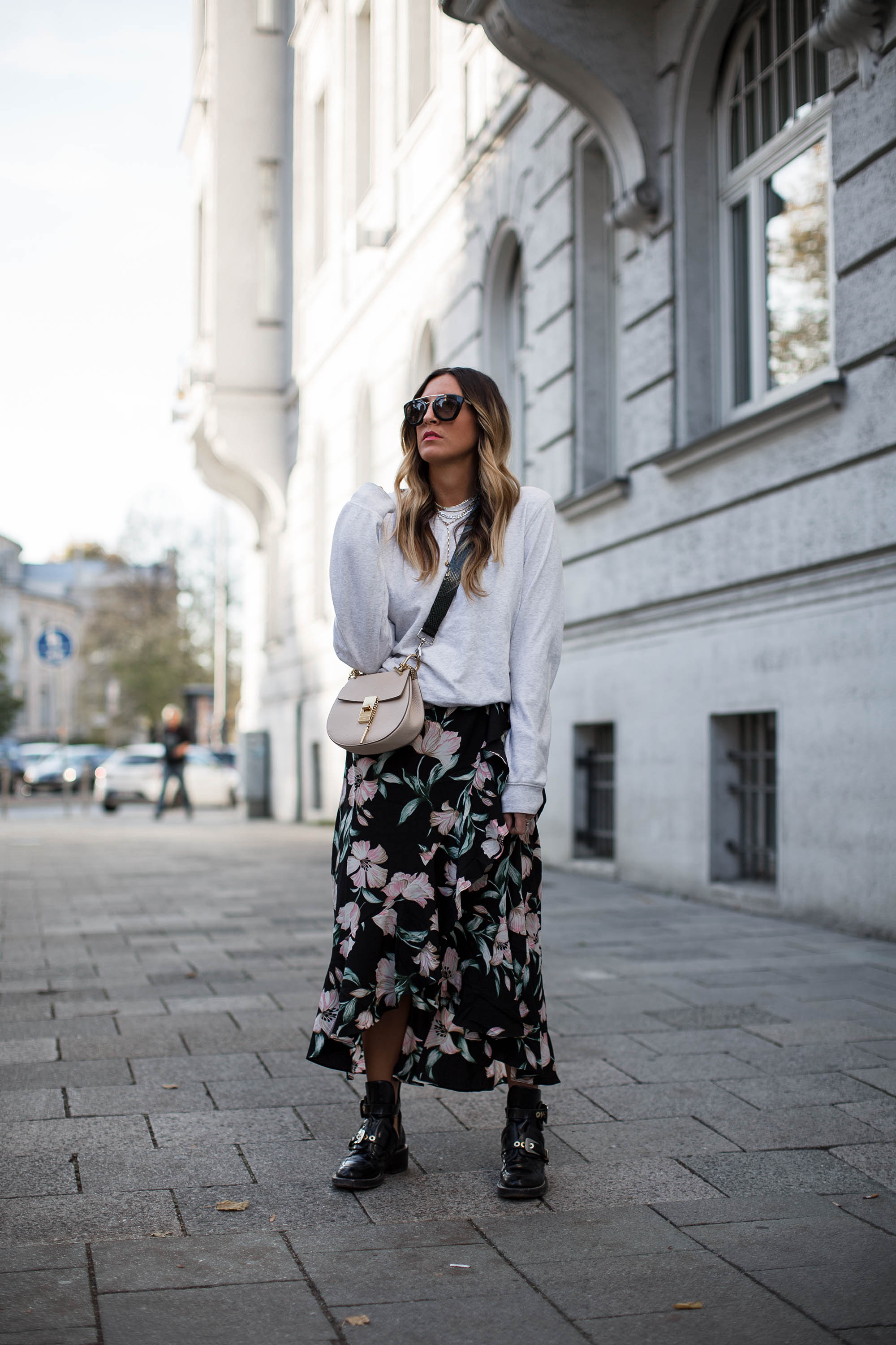 black-palms-balenciaga-streetstyle-fashionblog-mu%cc%88nchen-flower-skirt